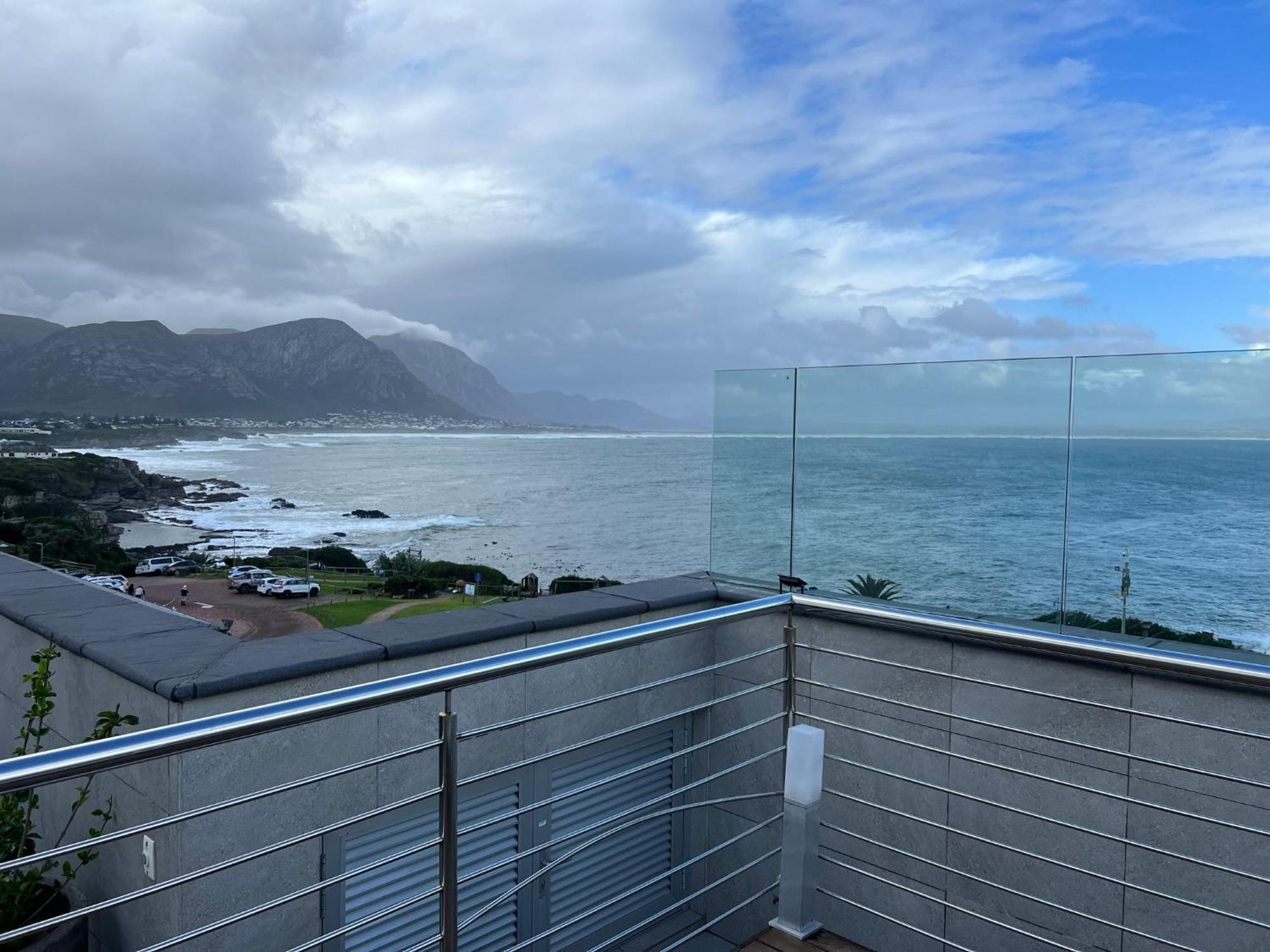 Hermanus Waterfront Apartment No 17 Eksteriør billede